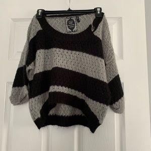 Women’s Sweater Size Large
